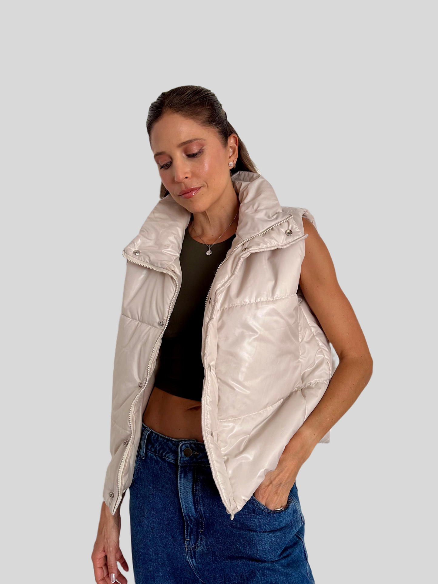 Chaleco puffer Atenea - hueso