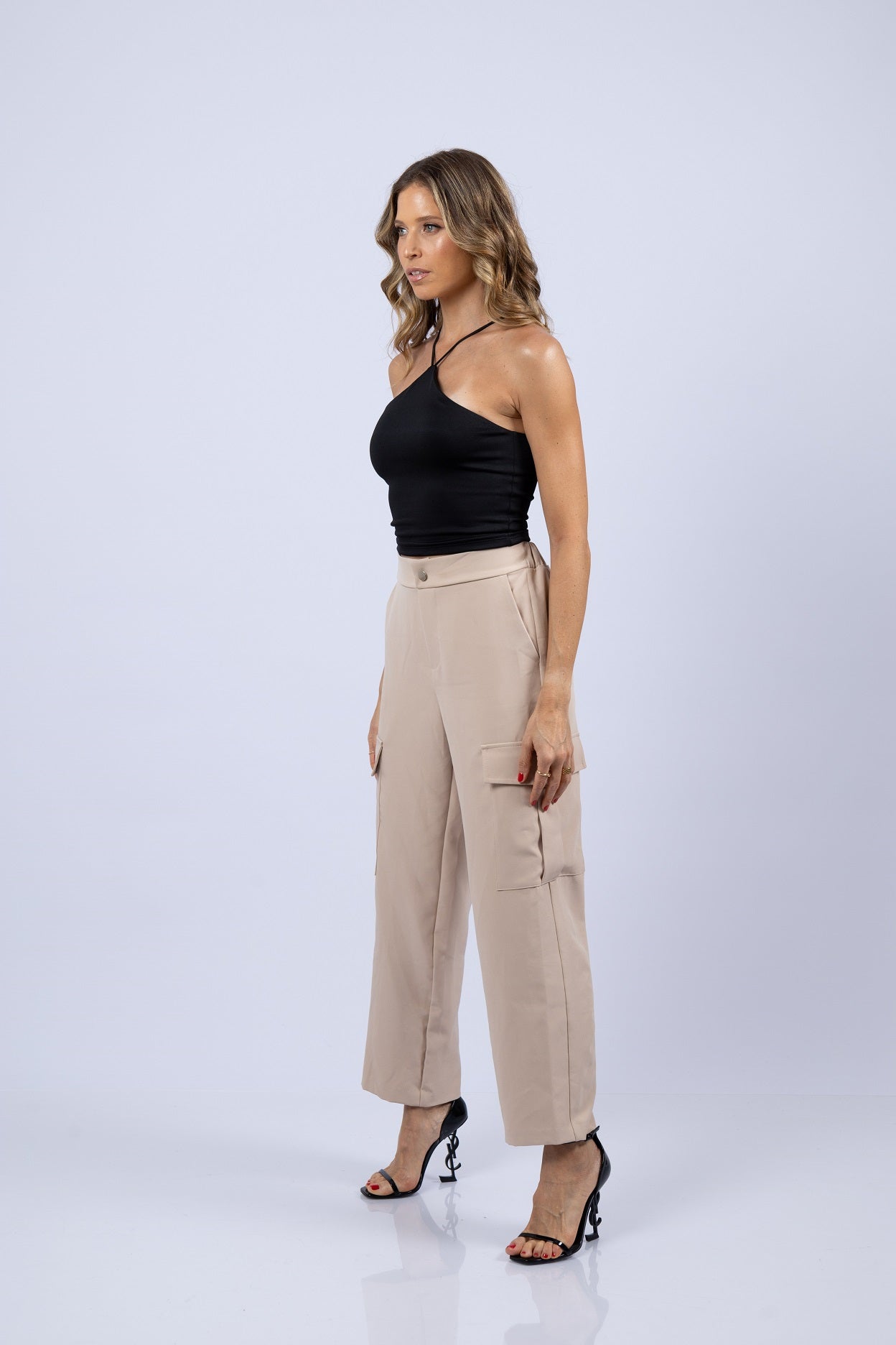Pantalón cargo Ambar - beige
