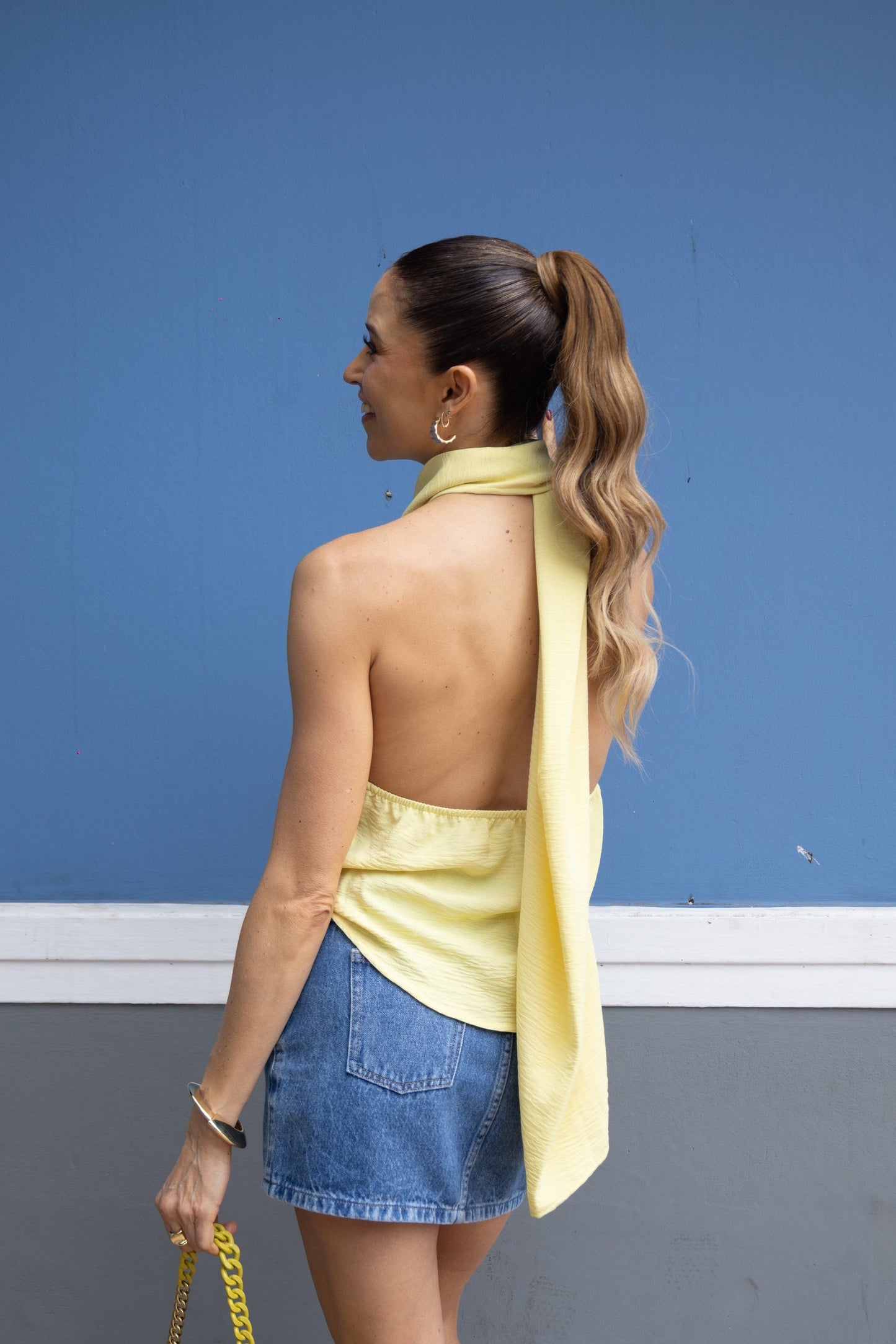 Top halter Galia - butter yellow
